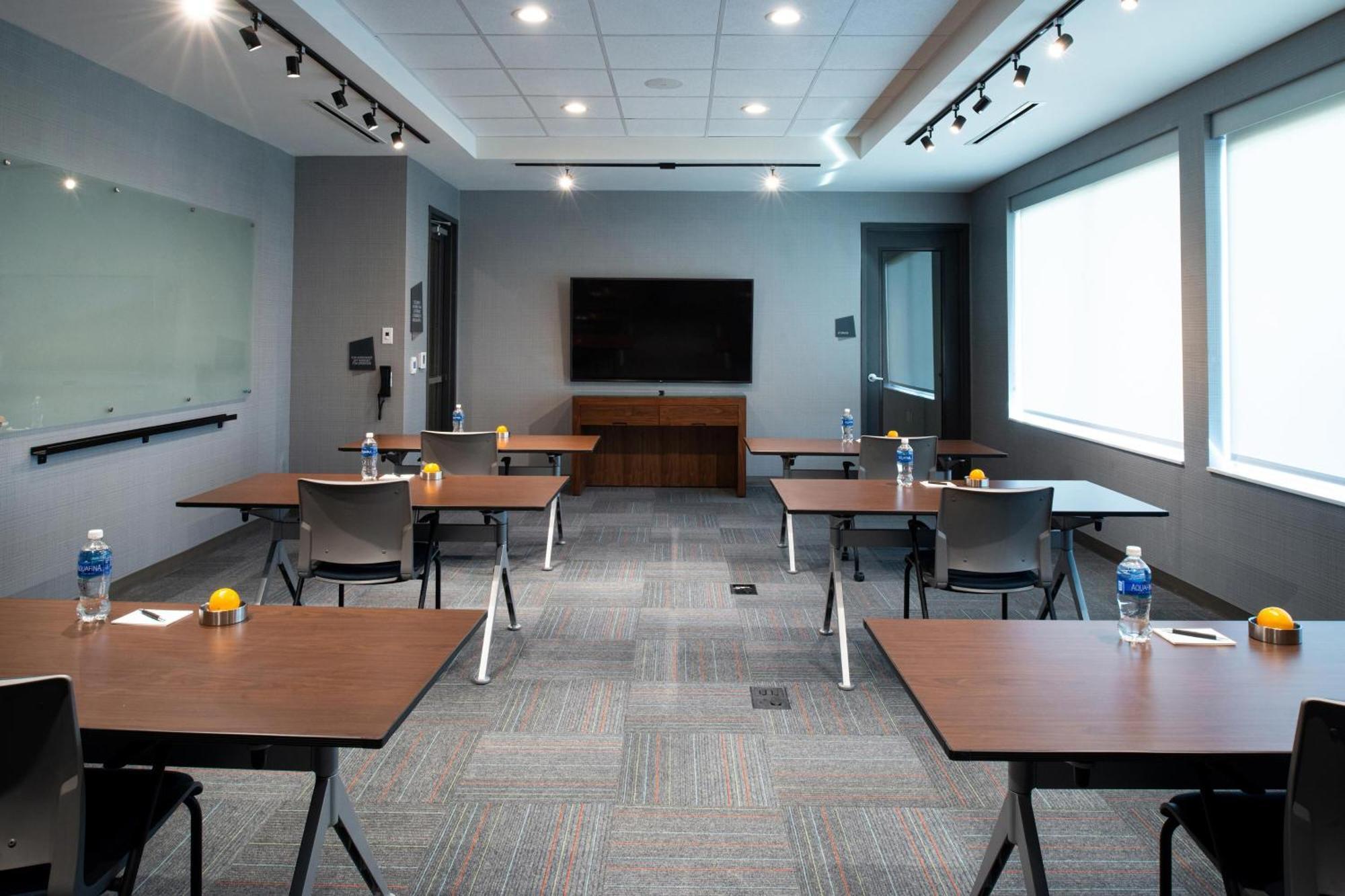 Aloft North Kansas City Zewnętrze zdjęcie